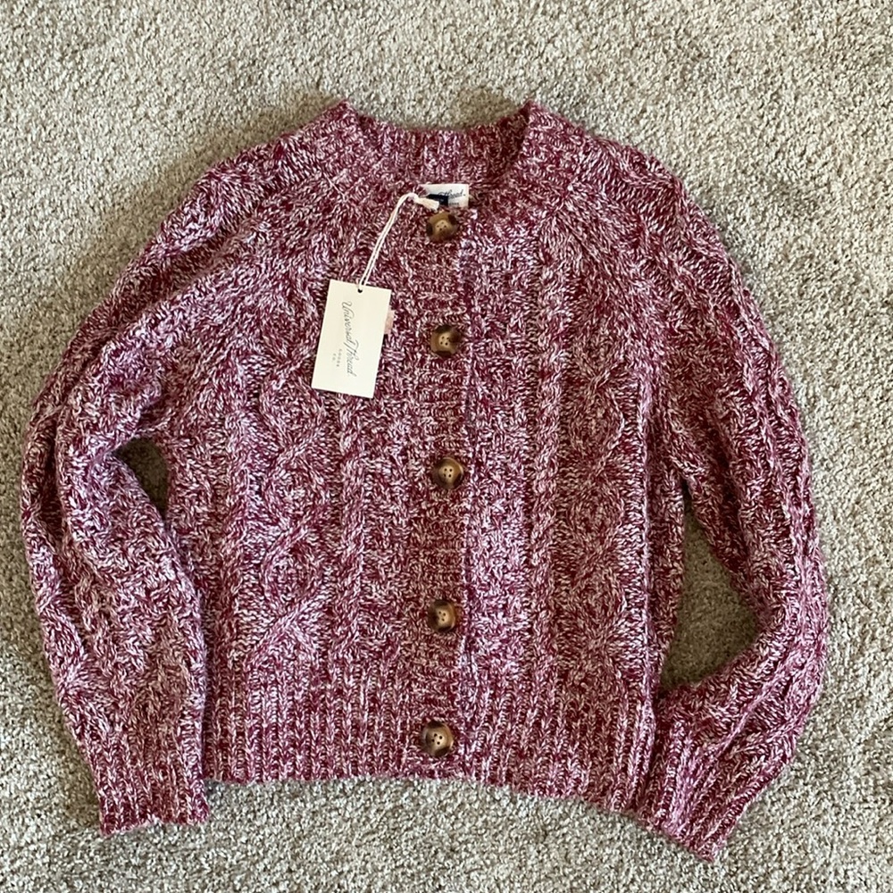 Cozy Cropped Knit Cardigan Sweater 🧶